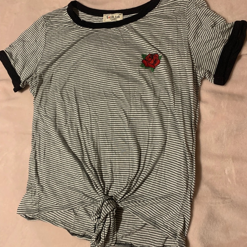 Super cute top size M